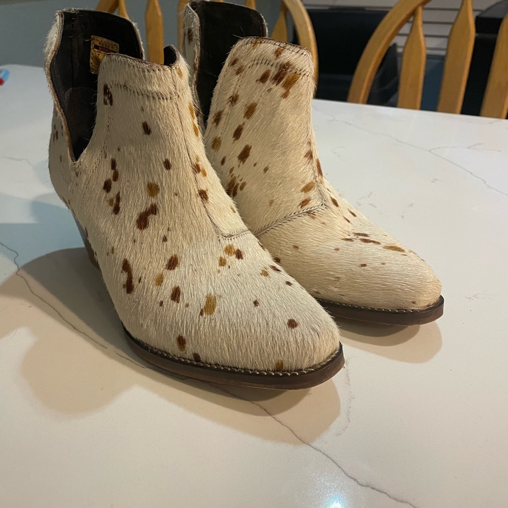 Roper Cream and Brown Cowhide Ankle Boots